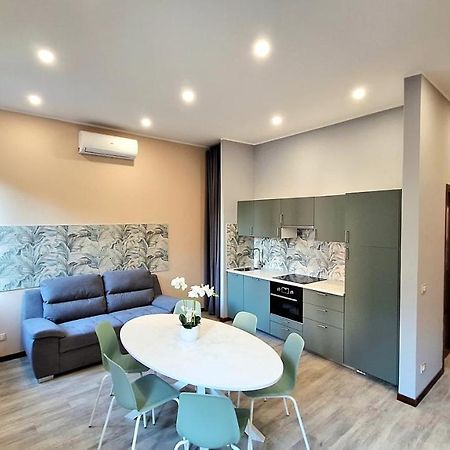 Civic153 - Al Glicine Apartments Verona Buitenkant foto